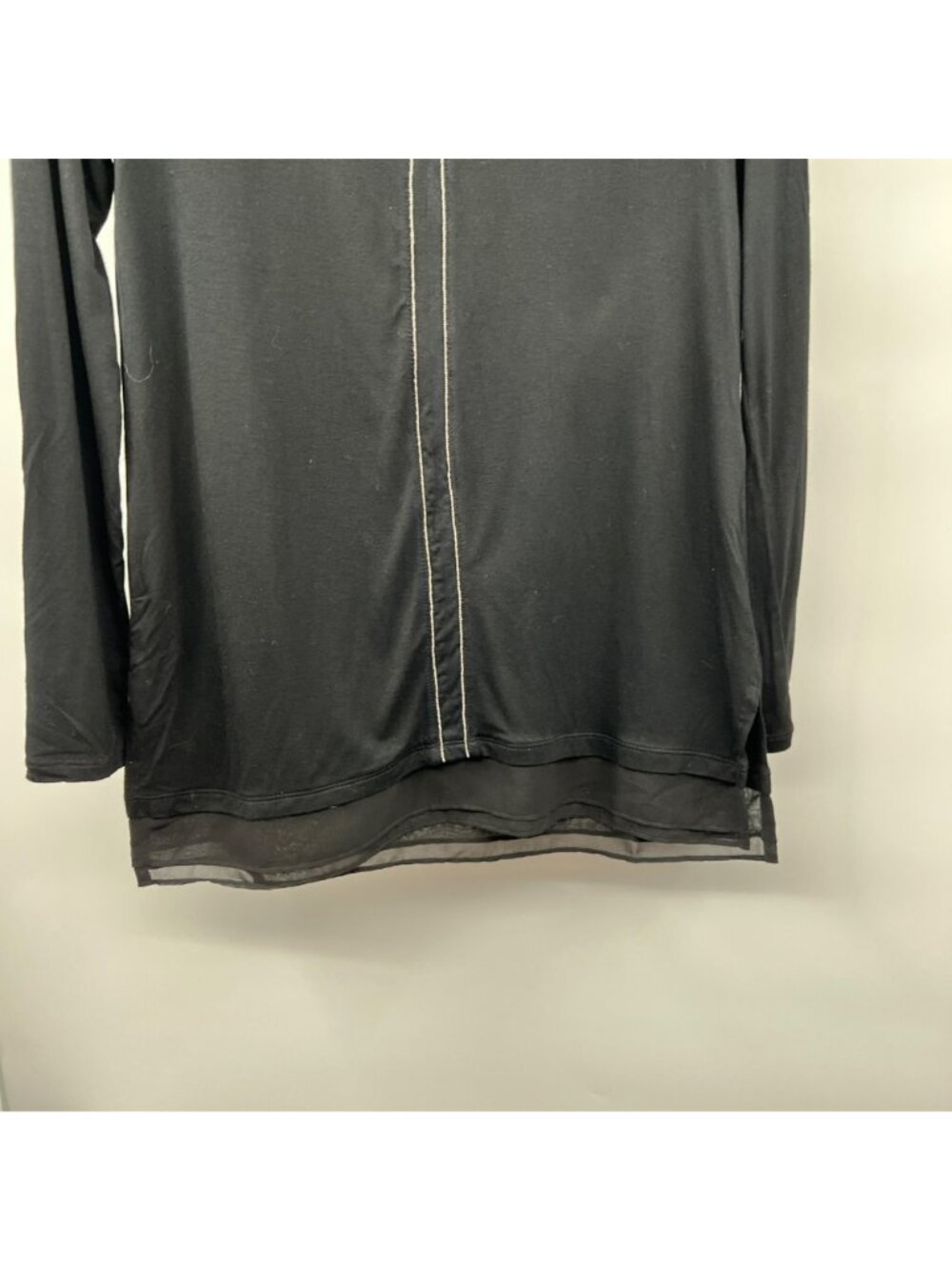 WHBM Womens Long Sleeve Top Black/Silver V-Neck Mixed Media Size XS - Picture 3 of 9